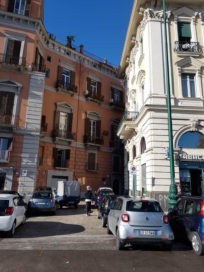 Napoli Lungomare Caracciolo Mon Amour Exterior foto